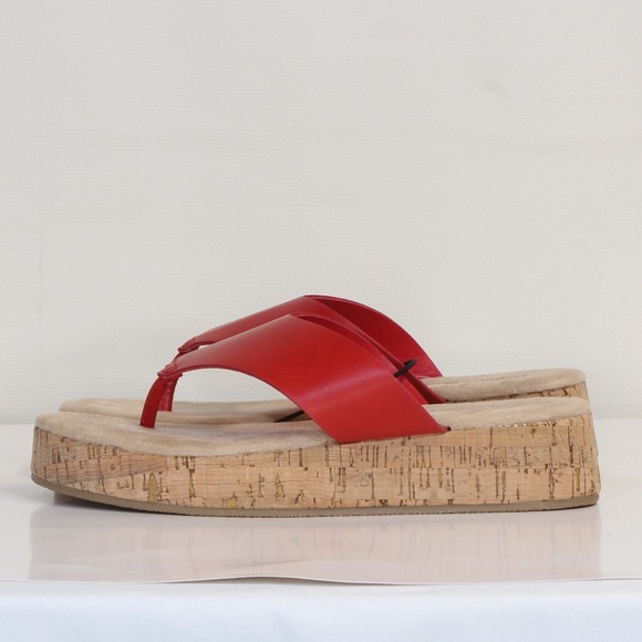 St. John's Bay Salden Red Cork Platform Flip Flop Thong Sandals - Picture 6 of 9